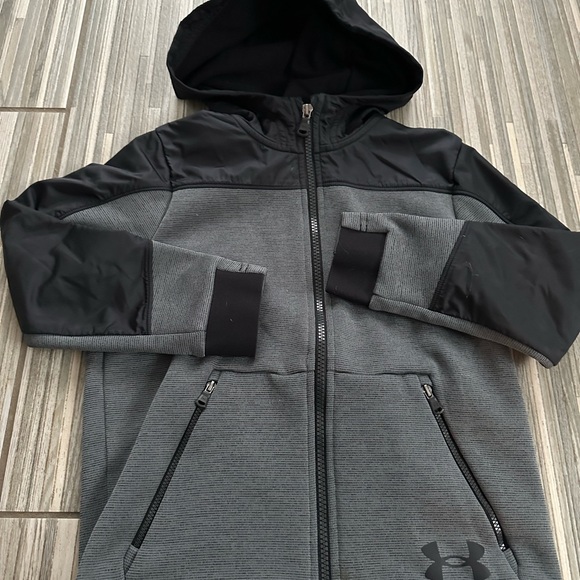 Under Armour track jacket XS EUC - Picture 2 of 5